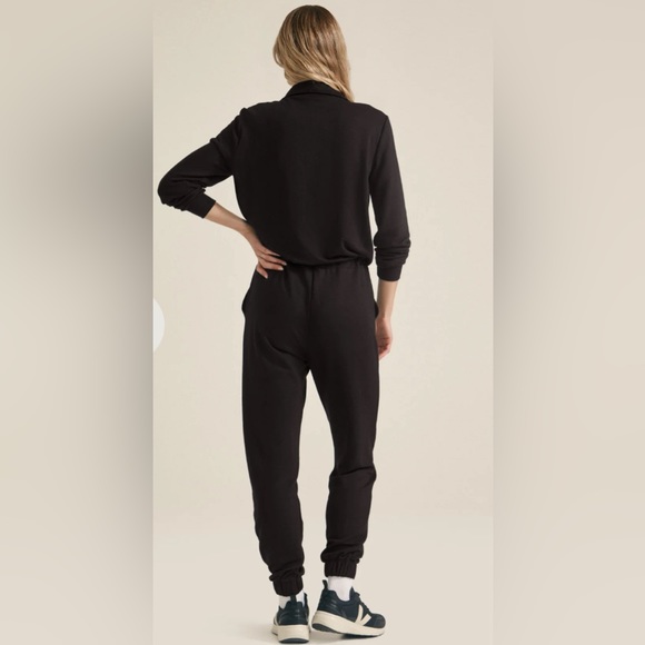 Beyond Yoga Women's Ski Weekend Black Jumpsuit Size Medium NWT - Picture 2 of 8